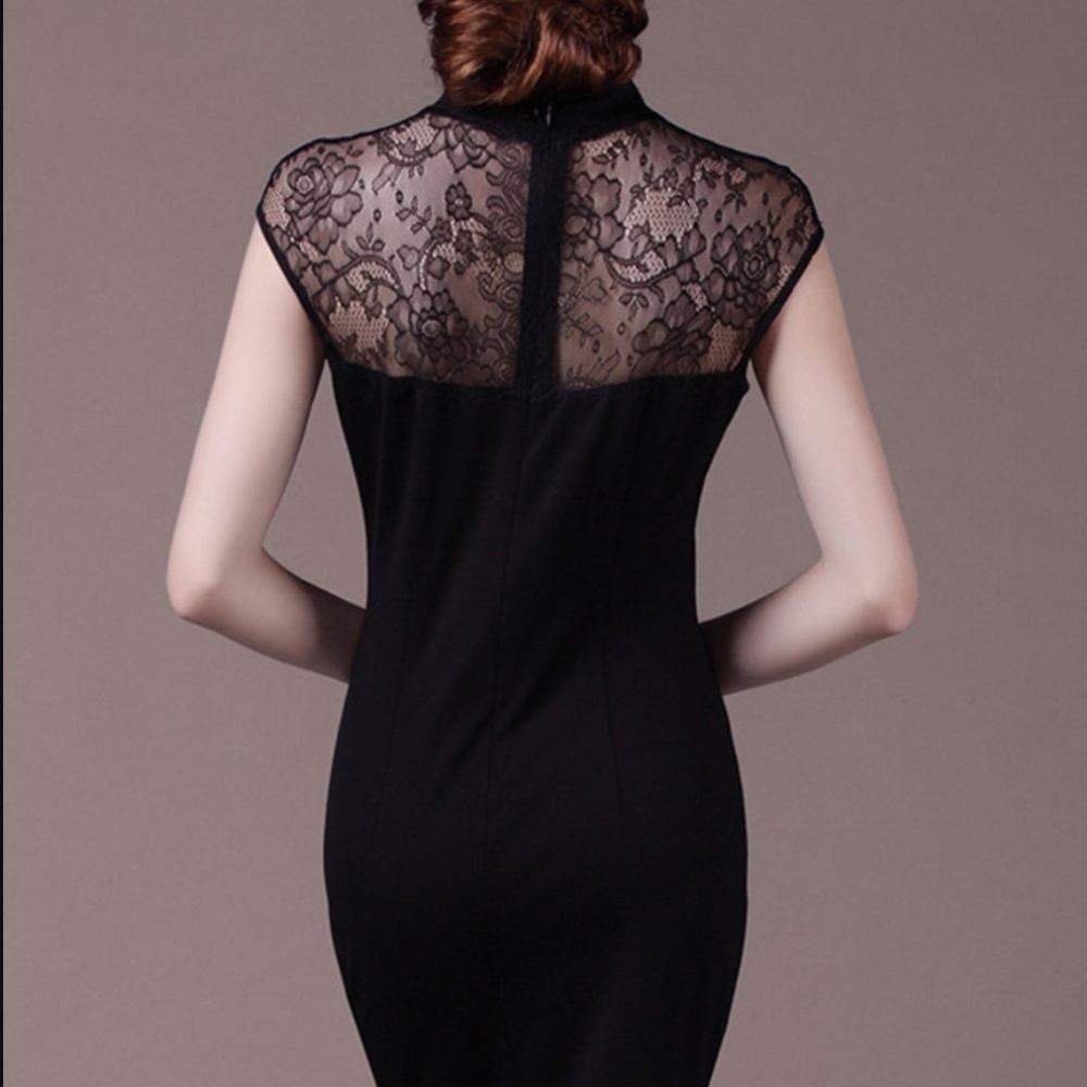 DRESS - Picture 3 of 4